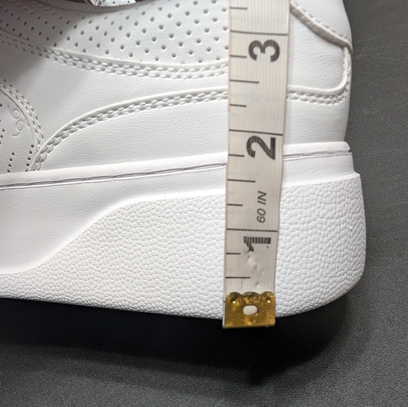 Nine West Gingy3 All White Lace Up Platform Sneakers Classic Design Size 10M - Picture 6 of 8